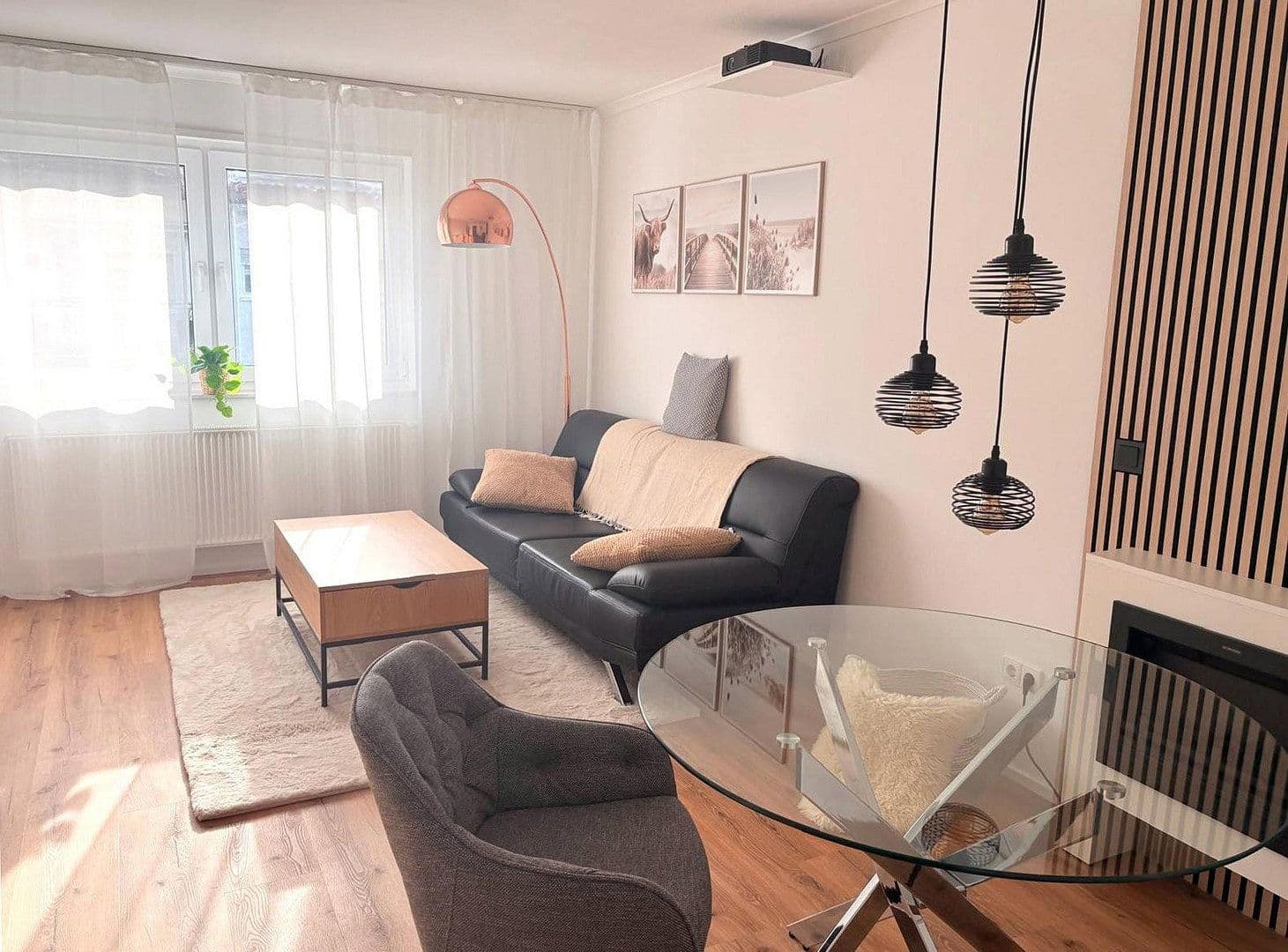 Prenájom bytu 3-izbový 80 m², Hockenheim, Bádensko-Wurttembersko Prenájom bytu 3-izbový 80 m², Hockenheim, Bádensko-Wurttembersko