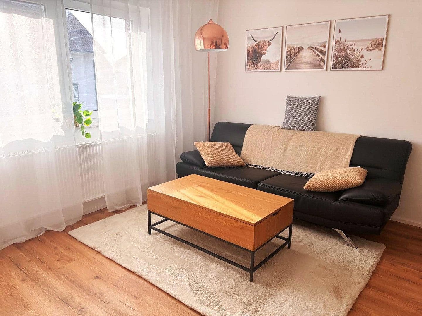 Prenájom bytu 3-izbový 80 m², Hockenheim, Bádensko-Wurttembersko Prenájom bytu 3-izbový 80 m², Hockenheim, Bádensko-Wurttembersko
