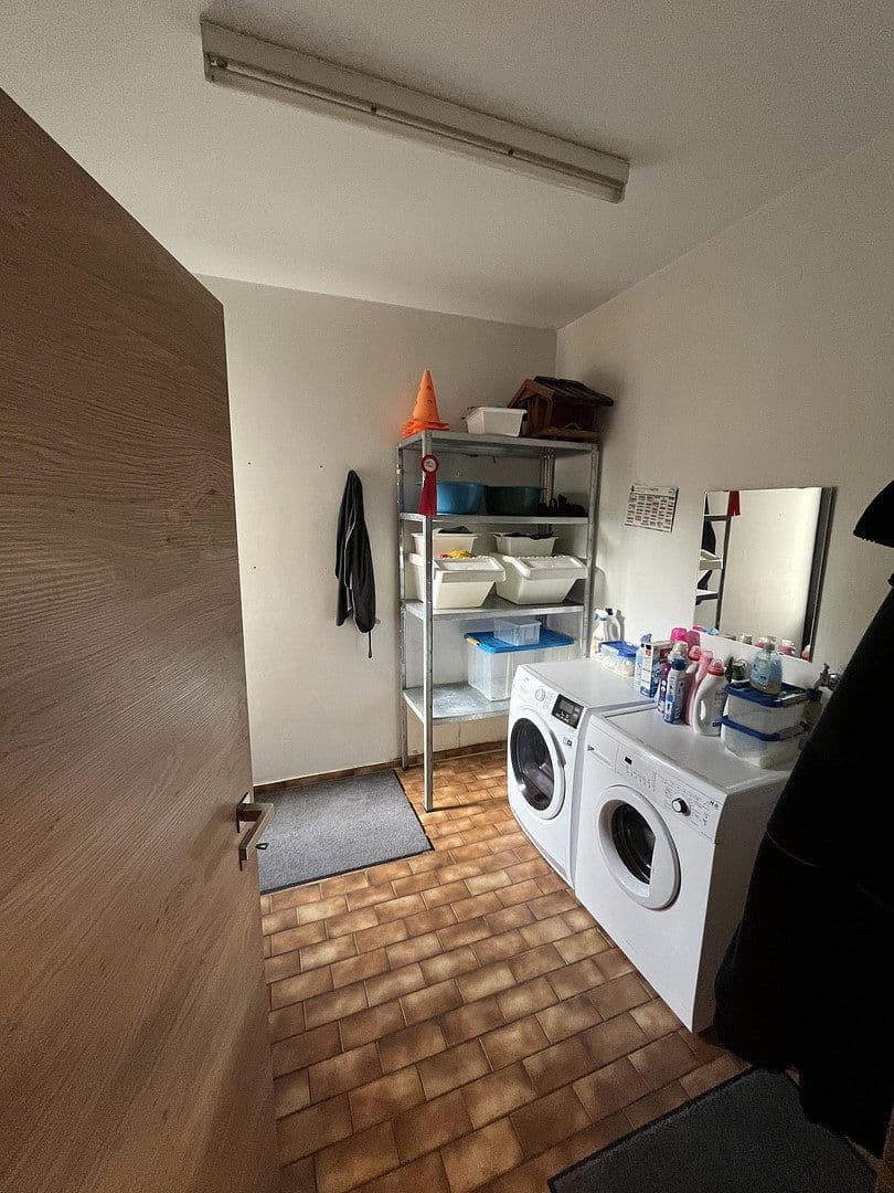 Predaj domu 350 m², pozemok 766 m², Kickelsberg 17, Bad Camberg, Hesensko Predaj domu 350 m², pozemok 766 m², Kickelsberg 17, Bad Camberg, Hesensko