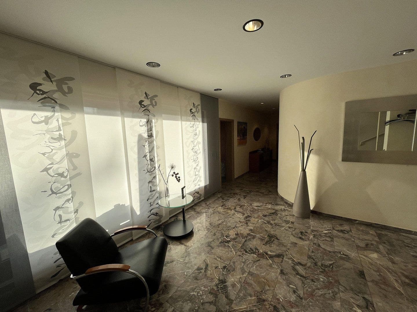 Predaj domu 350 m², pozemok 766 m², Kickelsberg 17, Bad Camberg, Hesensko Predaj domu 350 m², pozemok 766 m², Kickelsberg 17, Bad Camberg, Hesensko