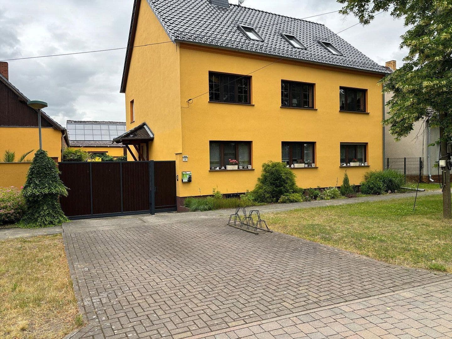 Predaj domu 245 m², pozemok 5.340 m², Schönewalde, Brandenbursko Predaj domu 245 m², pozemok 5.340 m², Schönewalde, Brandenbursko