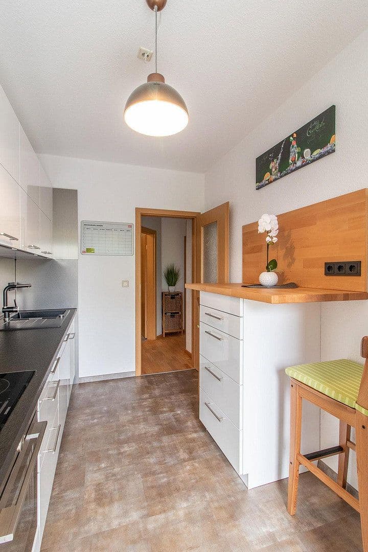 Prenájom bytu 2-izbový 50 m², Leipziger Straße 61, Zwickau, Sasko Prenájom bytu 2-izbový 50 m², Leipziger Straße 61, Zwickau, Sasko