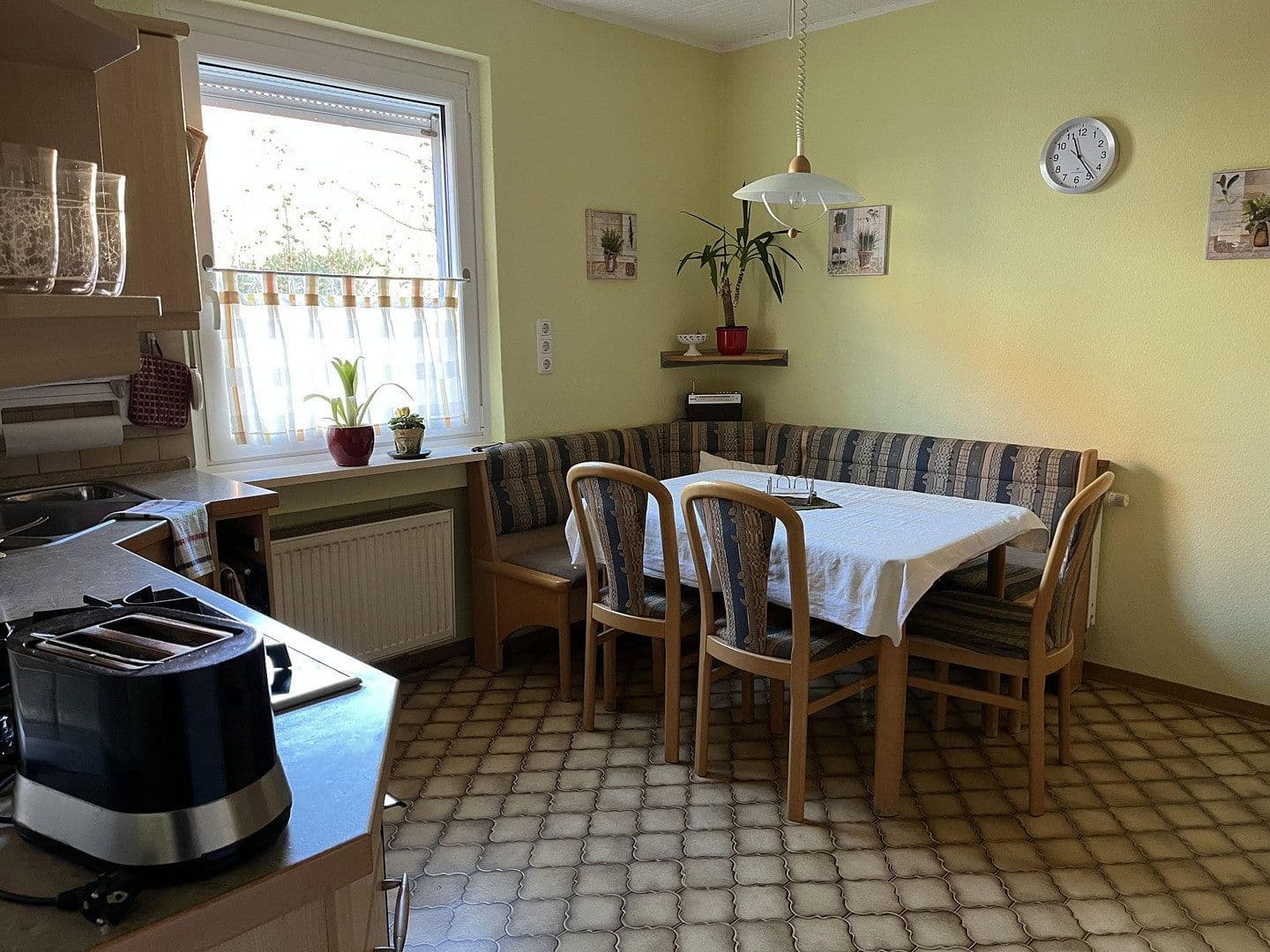 Predaj domu 180 m², pozemok 480 m², Schweinfurt, Bavorsko Predaj domu 180 m², pozemok 480 m², Schweinfurt, Bavorsko