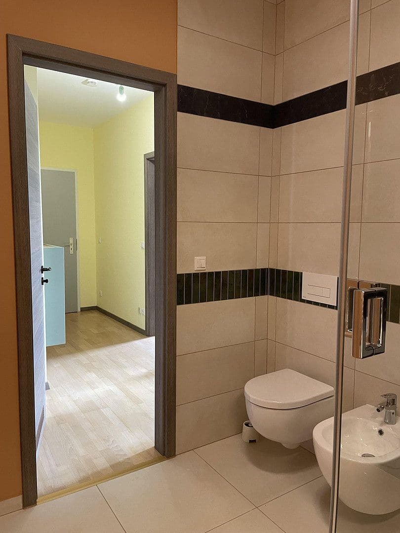 Prenájom bytu 3-izbový 67 m², Tschudistraße 8, Potsdam, Brandenbursko Prenájom bytu 3-izbový 67 m², Tschudistraße 8, Potsdam, Brandenbursko