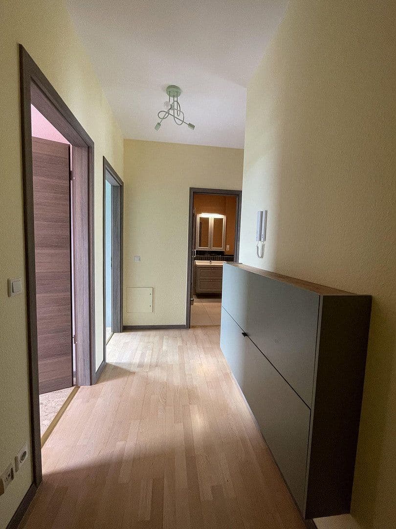 Prenájom bytu 3-izbový 67 m², Tschudistraße 8, Potsdam, Brandenbursko Prenájom bytu 3-izbový 67 m², Tschudistraße 8, Potsdam, Brandenbursko