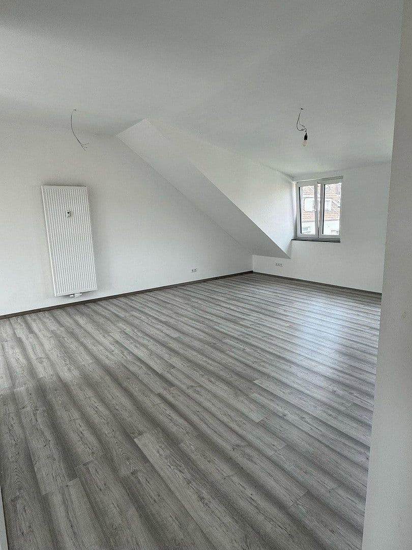 Prenájom bytu 3-izbový 72 m², Karlsruhe, Bádensko-Wurttembersko Prenájom bytu 3-izbový 72 m², Karlsruhe, Bádensko-Wurttembersko