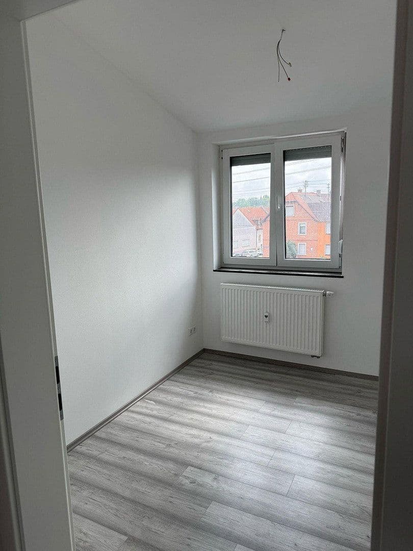 Prenájom bytu 3-izbový 72 m², Karlsruhe, Bádensko-Wurttembersko Prenájom bytu 3-izbový 72 m², Karlsruhe, Bádensko-Wurttembersko