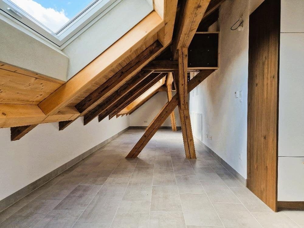 Prenájom bytu 3-izbový 111 m², Am Küsterberg 6B, Wolfsburg, Dolné Sasko Prenájom bytu 3-izbový 111 m², Am Küsterberg 6B, Wolfsburg, Dolné Sasko