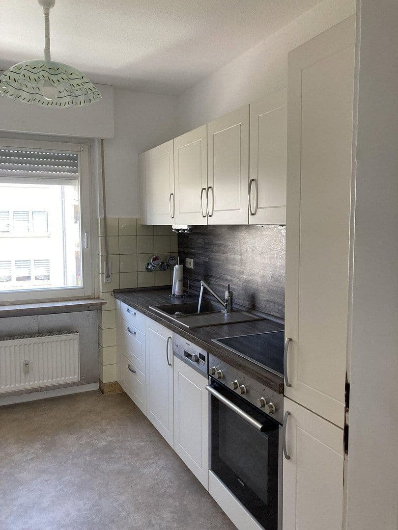 Prenájom bytu 3-izbový 74 m², Hanau, Hesensko Prenájom bytu 3-izbový 74 m², Hanau, Hesensko