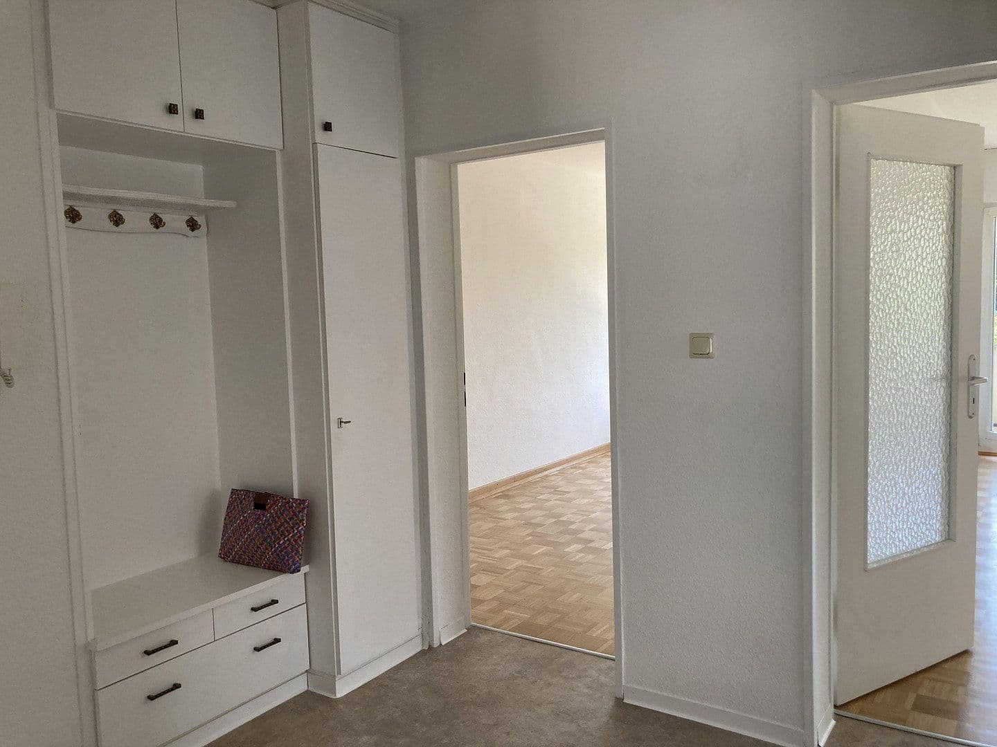 Prenájom bytu 3-izbový 74 m², Hanau, Hesensko Prenájom bytu 3-izbový 74 m², Hanau, Hesensko