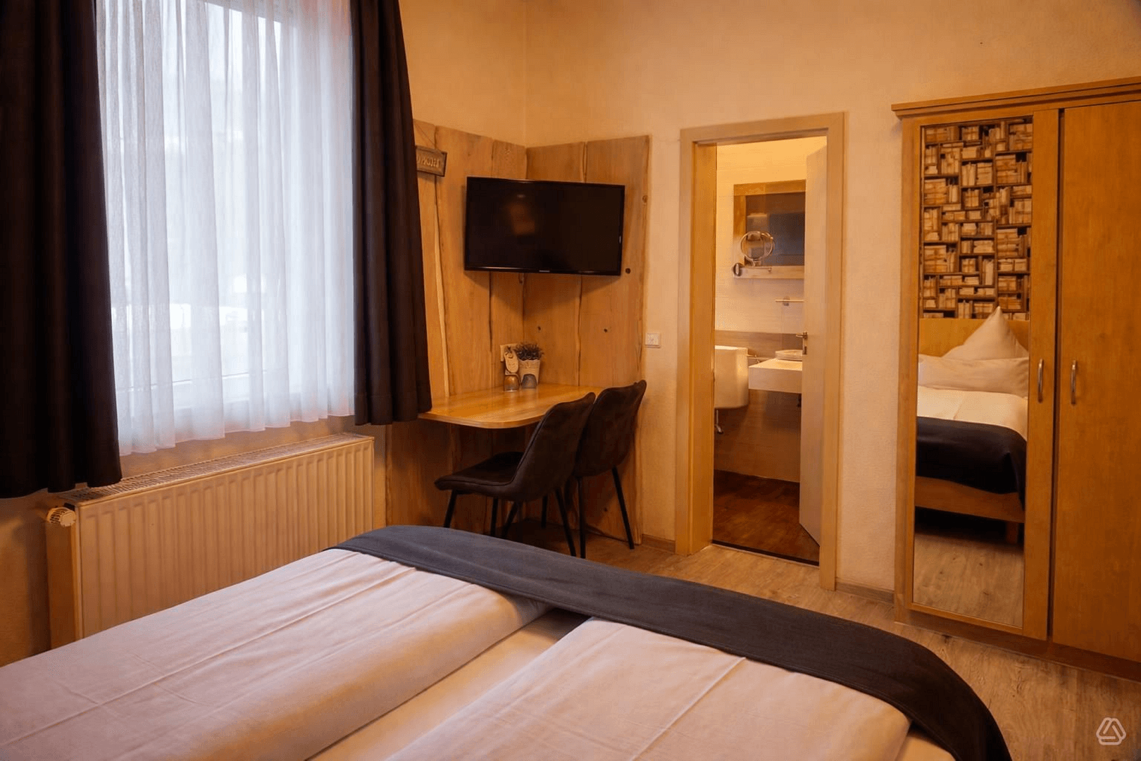 Predaj nebytového priestoru 1.180 m², Bad Lauterberg im Harz, Dolné Sasko Predaj nebytového priestoru 1.180 m², Bad Lauterberg im Harz, Dolné Sasko