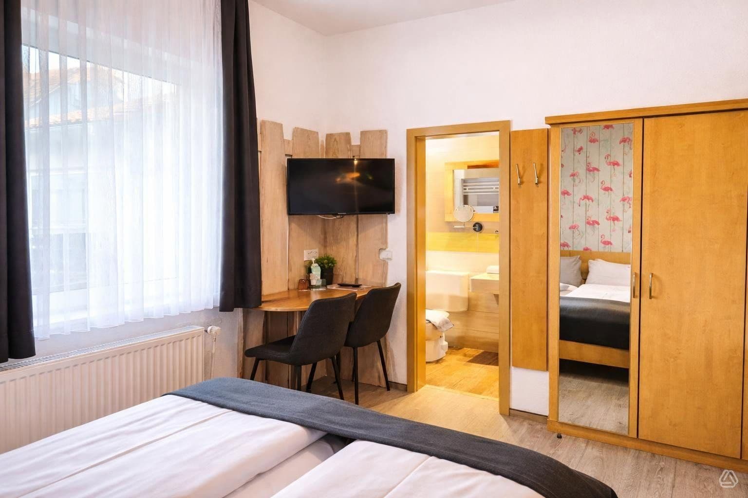 Predaj nebytového priestoru 1.180 m², Bad Lauterberg im Harz, Dolné Sasko Predaj nebytového priestoru 1.180 m², Bad Lauterberg im Harz, Dolné Sasko