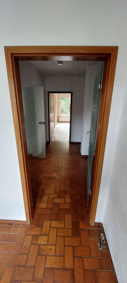 Prenájom domu 147 m², pozemok 493 m², Tornesch, Šlezvicko-Holštajnsko Prenájom domu 147 m², pozemok 493 m², Tornesch, Šlezvicko-Holštajnsko