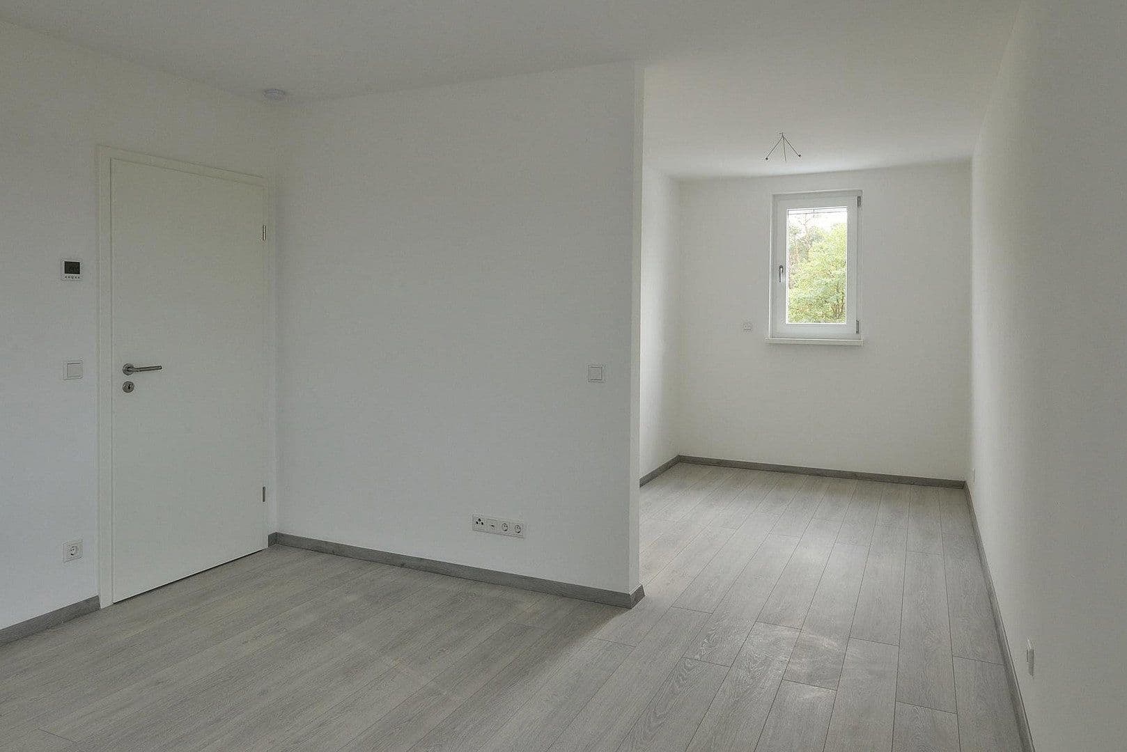 Prenájom domu 145 m², pozemok 269 m², Feucht, Bavorsko Prenájom domu 145 m², pozemok 269 m², Feucht, Bavorsko