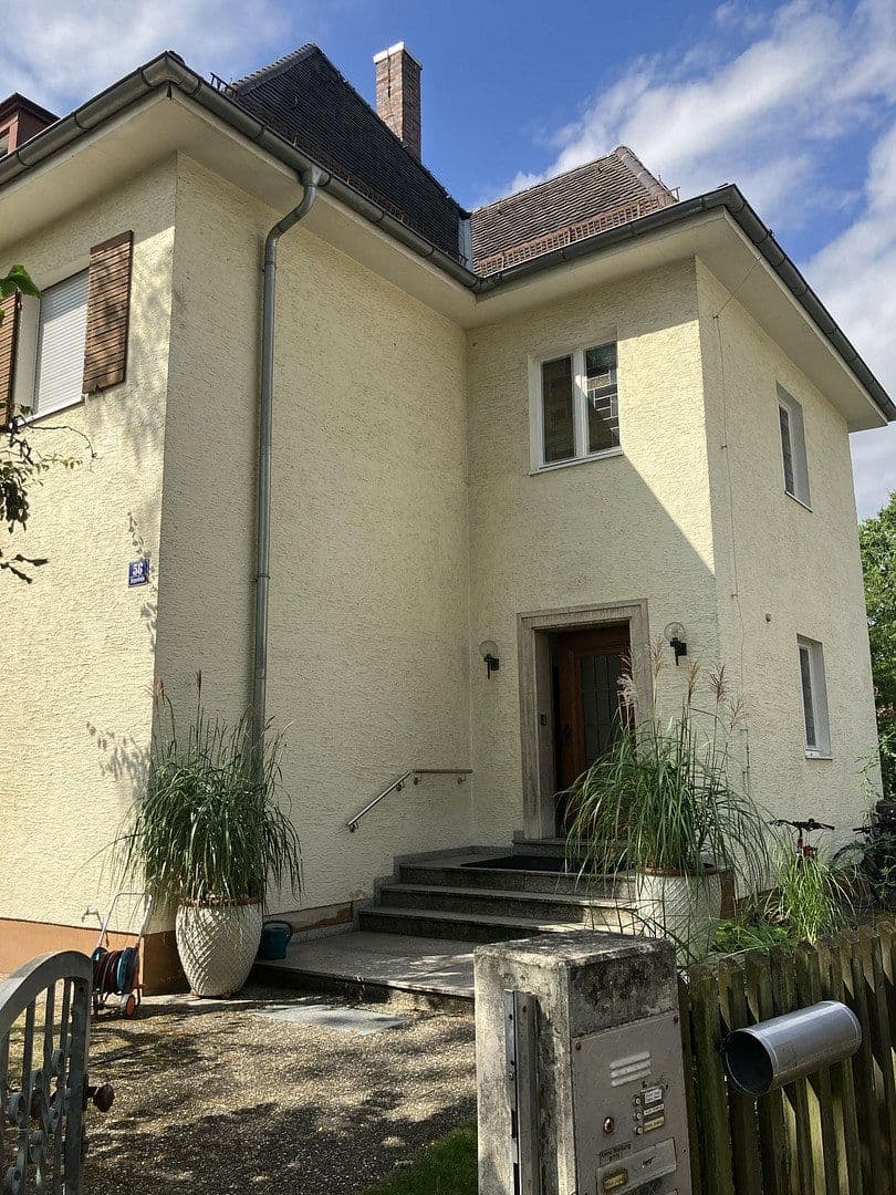 Prenájom bytu 20 m², Erlangen, Bavorsko Prenájom bytu 20 m², Erlangen, Bavorsko