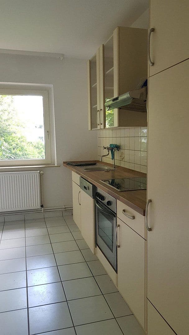 Prenájom bytu 1-izbový 43 m², Wuppertal, Severné Porýnie - Westfálsko Prenájom bytu 1-izbový 43 m², Wuppertal, Severné Porýnie - Westfálsko