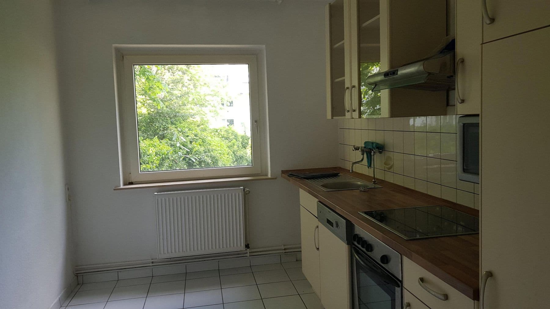 Prenájom bytu 1-izbový 43 m², Wuppertal, Severné Porýnie - Westfálsko Prenájom bytu 1-izbový 43 m², Wuppertal, Severné Porýnie - Westfálsko
