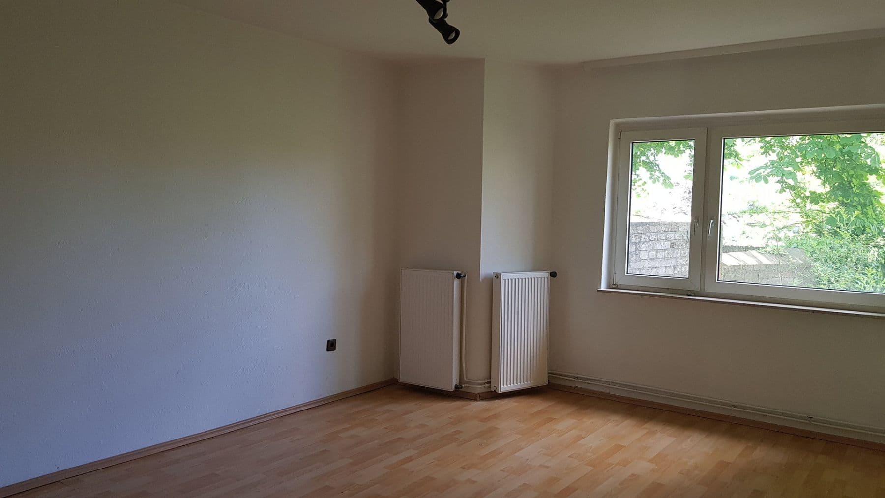Prenájom bytu 1-izbový 43 m², Wuppertal, Severné Porýnie - Westfálsko Prenájom bytu 1-izbový 43 m², Wuppertal, Severné Porýnie - Westfálsko