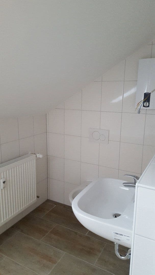 Prenájom bytu 1-izbový 49 m², Sinntal, Hesensko Prenájom bytu 1-izbový 49 m², Sinntal, Hesensko
