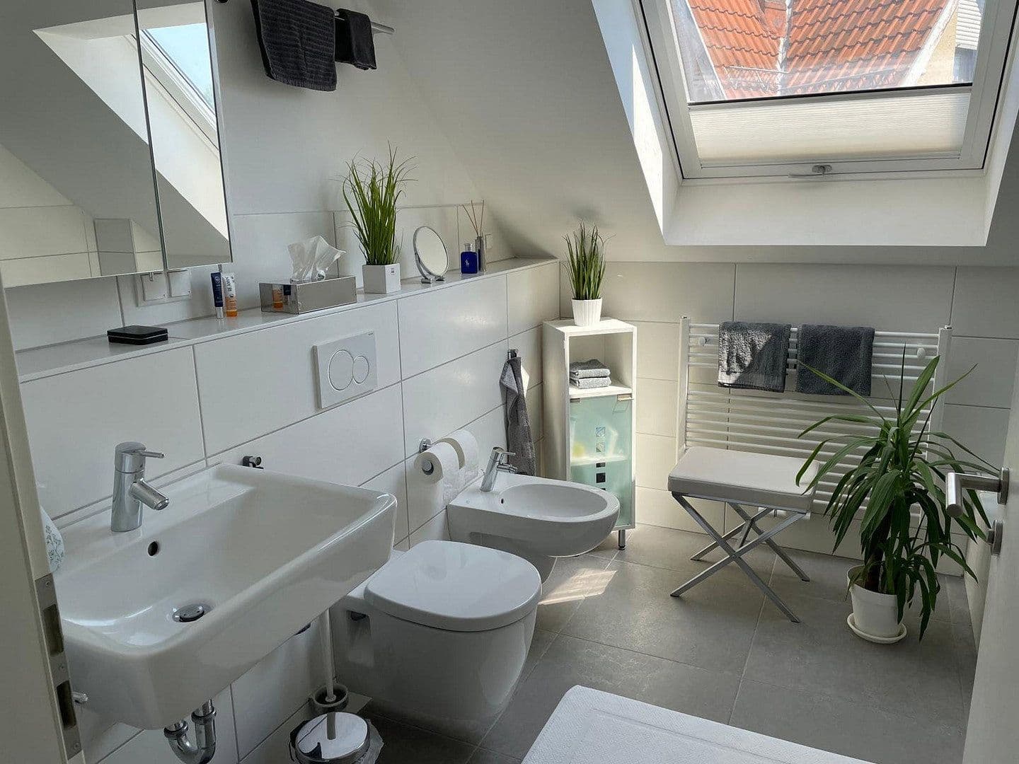 Prenájom bytu 3-izbový 91 m², Langenselbold, Hesensko Prenájom bytu 3-izbový 91 m², Langenselbold, Hesensko