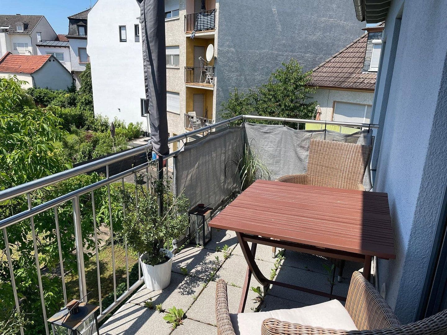 Prenájom bytu 3-izbový 91 m², Langenselbold, Hesensko Prenájom bytu 3-izbový 91 m², Langenselbold, Hesensko