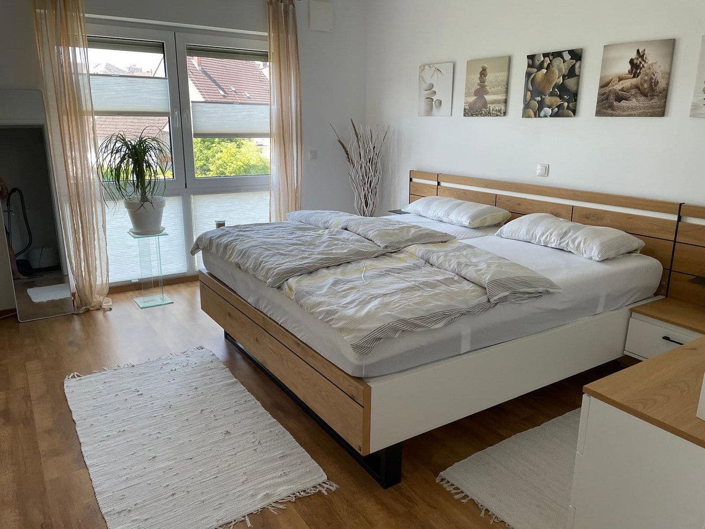 Prenájom bytu 3-izbový 91 m², Langenselbold, Hesensko Prenájom bytu 3-izbový 91 m², Langenselbold, Hesensko