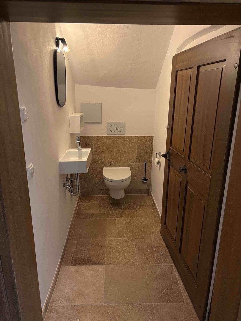 Prenájom bytu 2-izbový 114 m², Dorfstraße, Kiefersfelden, Bavorsko Prenájom bytu 2-izbový 114 m², Dorfstraße, Kiefersfelden, Bavorsko