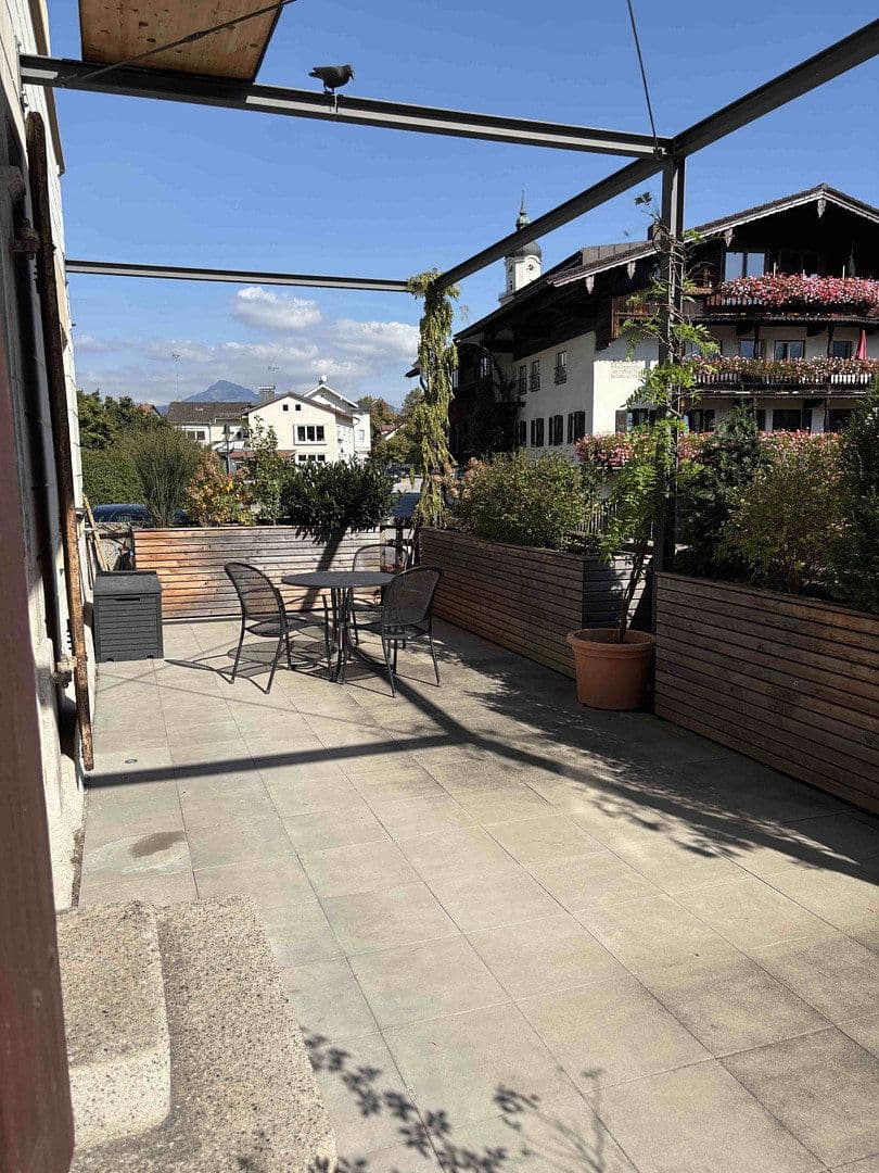 Prenájom bytu 2-izbový 114 m², Dorfstraße, Kiefersfelden, Bavorsko Prenájom bytu 2-izbový 114 m², Dorfstraße, Kiefersfelden, Bavorsko