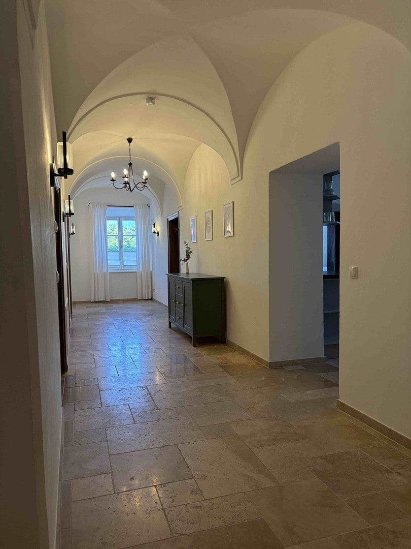 Prenájom bytu 2-izbový 114 m², Dorfstraße, Kiefersfelden, Bavorsko Prenájom bytu 2-izbový 114 m², Dorfstraße, Kiefersfelden, Bavorsko