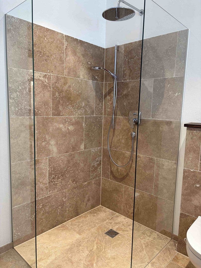 Prenájom bytu 2-izbový 114 m², Dorfstraße, Kiefersfelden, Bavorsko Prenájom bytu 2-izbový 114 m², Dorfstraße, Kiefersfelden, Bavorsko