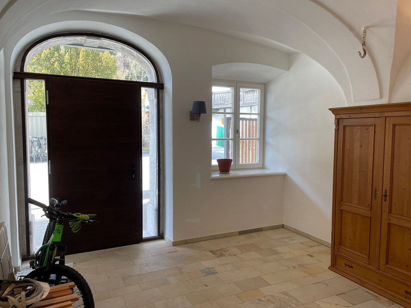 Prenájom bytu 2-izbový 114 m², Dorfstraße 5, Kiefersfelden, Bavorsko Prenájom bytu 2-izbový 114 m², Dorfstraße 5, Kiefersfelden, Bavorsko