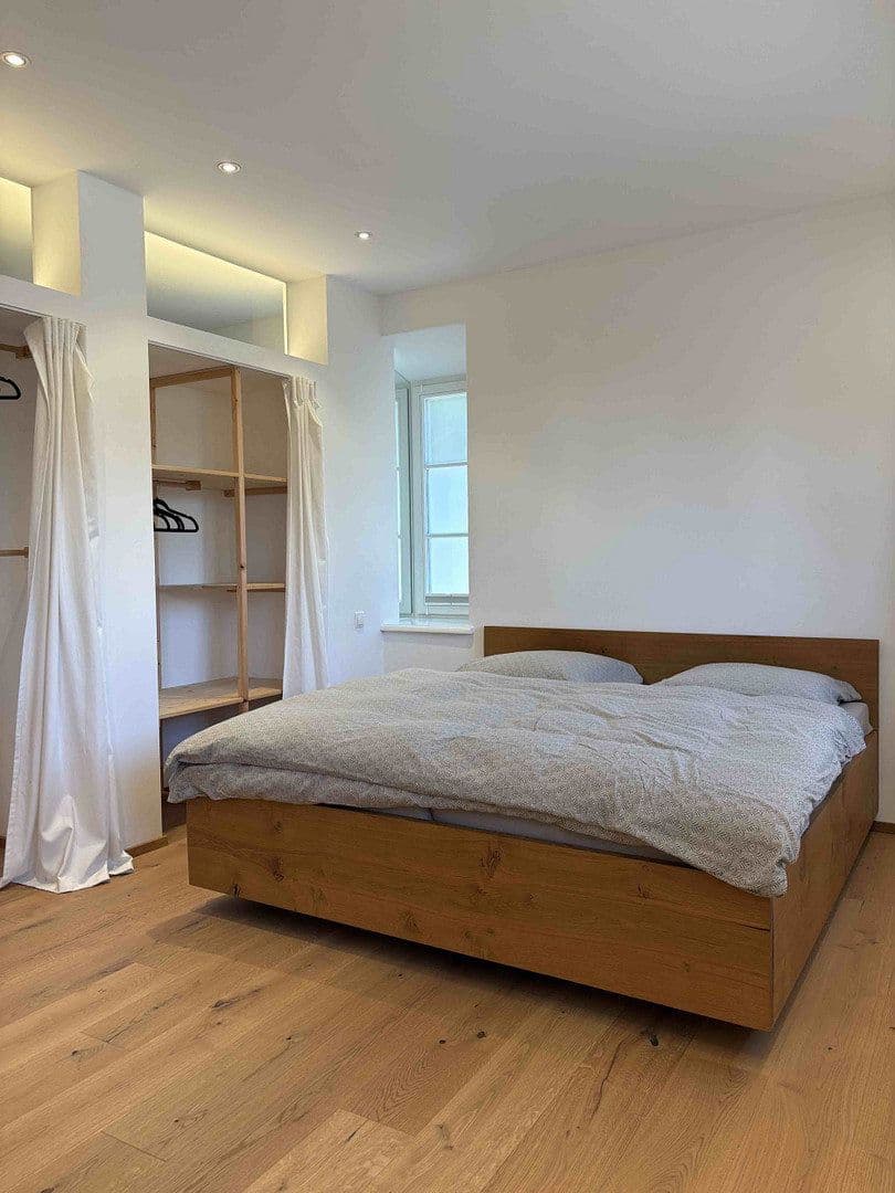 Prenájom bytu 2-izbový 114 m², Dorfstraße, Kiefersfelden, Bavorsko Prenájom bytu 2-izbový 114 m², Dorfstraße, Kiefersfelden, Bavorsko