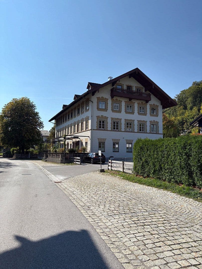 Prenájom bytu 2-izbový 114 m², Dorfstraße, Kiefersfelden, Bavorsko Prenájom bytu 2-izbový 114 m², Dorfstraße, Kiefersfelden, Bavorsko