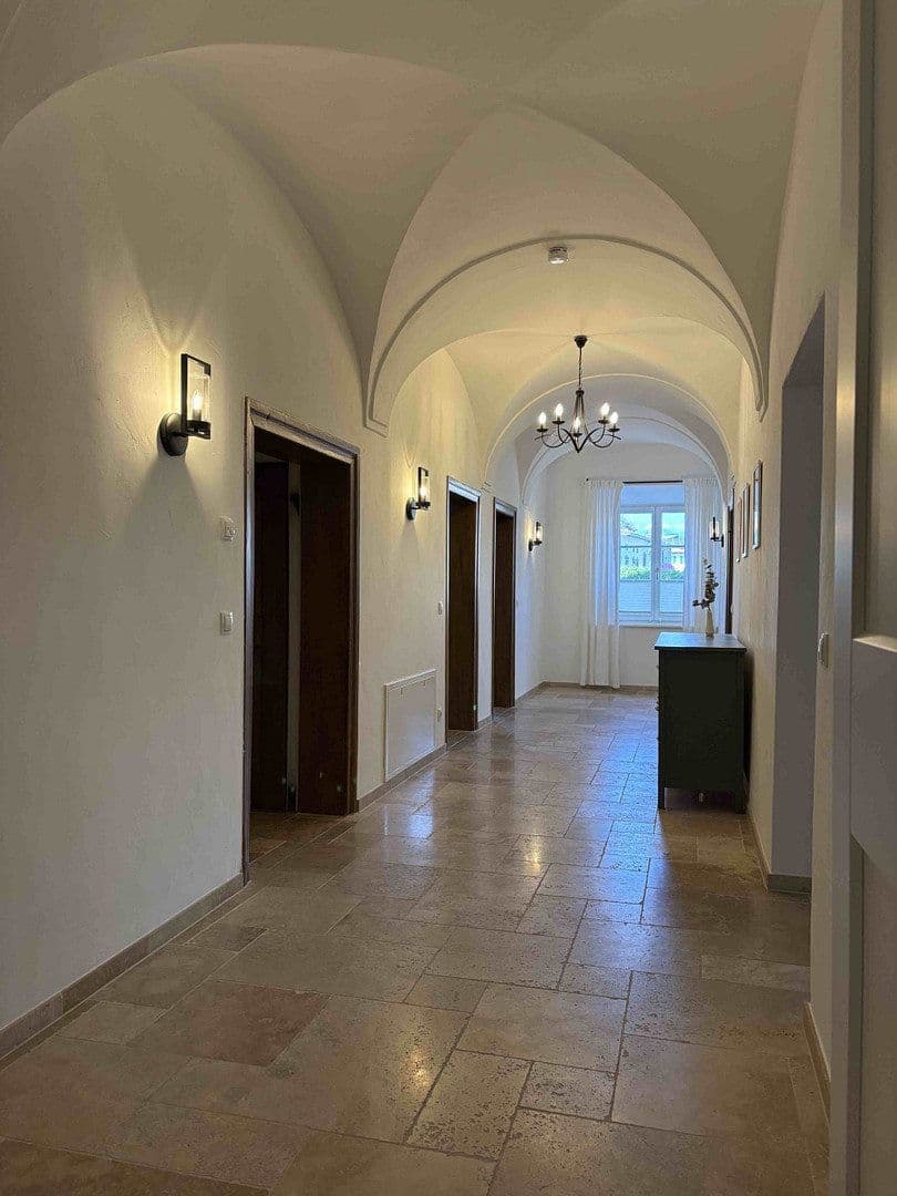 Prenájom bytu 2-izbový 114 m², Dorfstraße, Kiefersfelden, Bavorsko Prenájom bytu 2-izbový 114 m², Dorfstraße, Kiefersfelden, Bavorsko