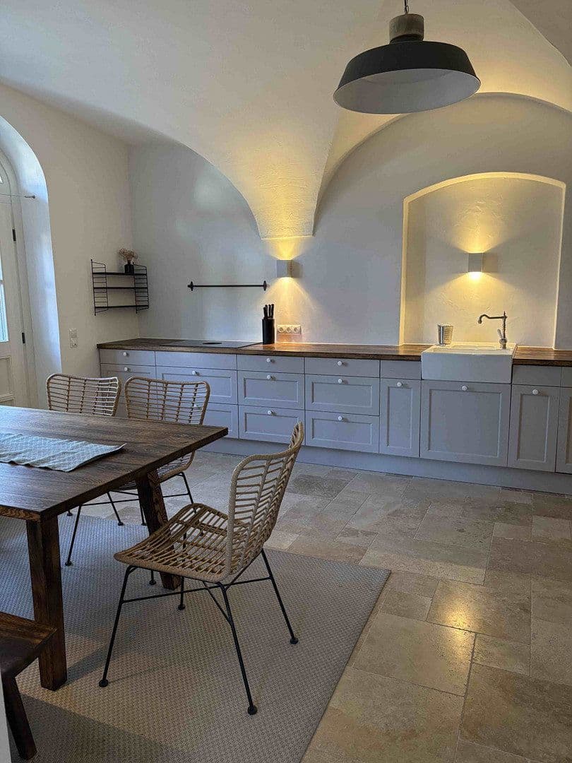 Prenájom bytu 2-izbový 114 m², Dorfstraße, Kiefersfelden, Bavorsko Prenájom bytu 2-izbový 114 m², Dorfstraße, Kiefersfelden, Bavorsko