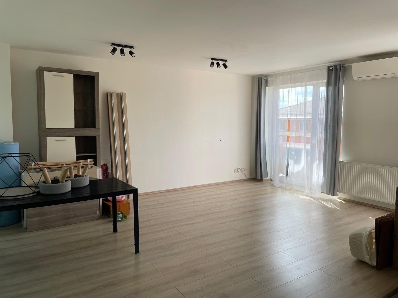 Prenájom bytu 3-izbový 74 m², Winklerova, Praha, Praha Prenájom bytu 3-izbový 74 m², Winklerova, Praha, Praha