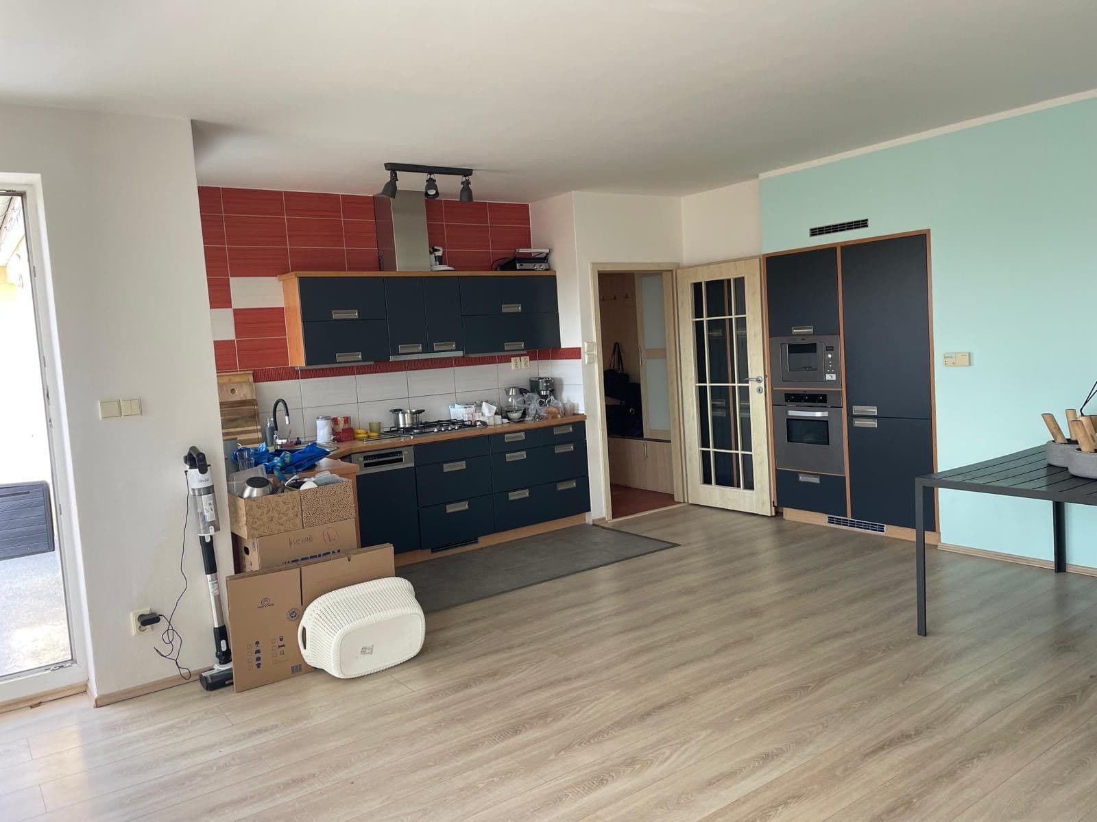 Prenájom bytu 3-izbový 74 m², Winklerova, Praha, Praha Prenájom bytu 3-izbový 74 m², Winklerova, Praha, Praha
