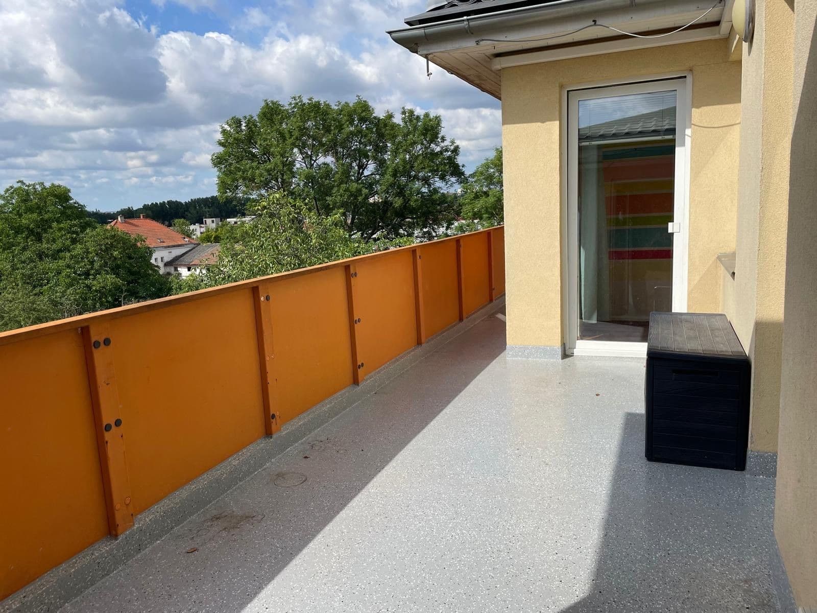 Prenájom bytu 3-izbový 74 m², Winklerova, Praha, Praha Prenájom bytu 3-izbový 74 m², Winklerova, Praha, Praha