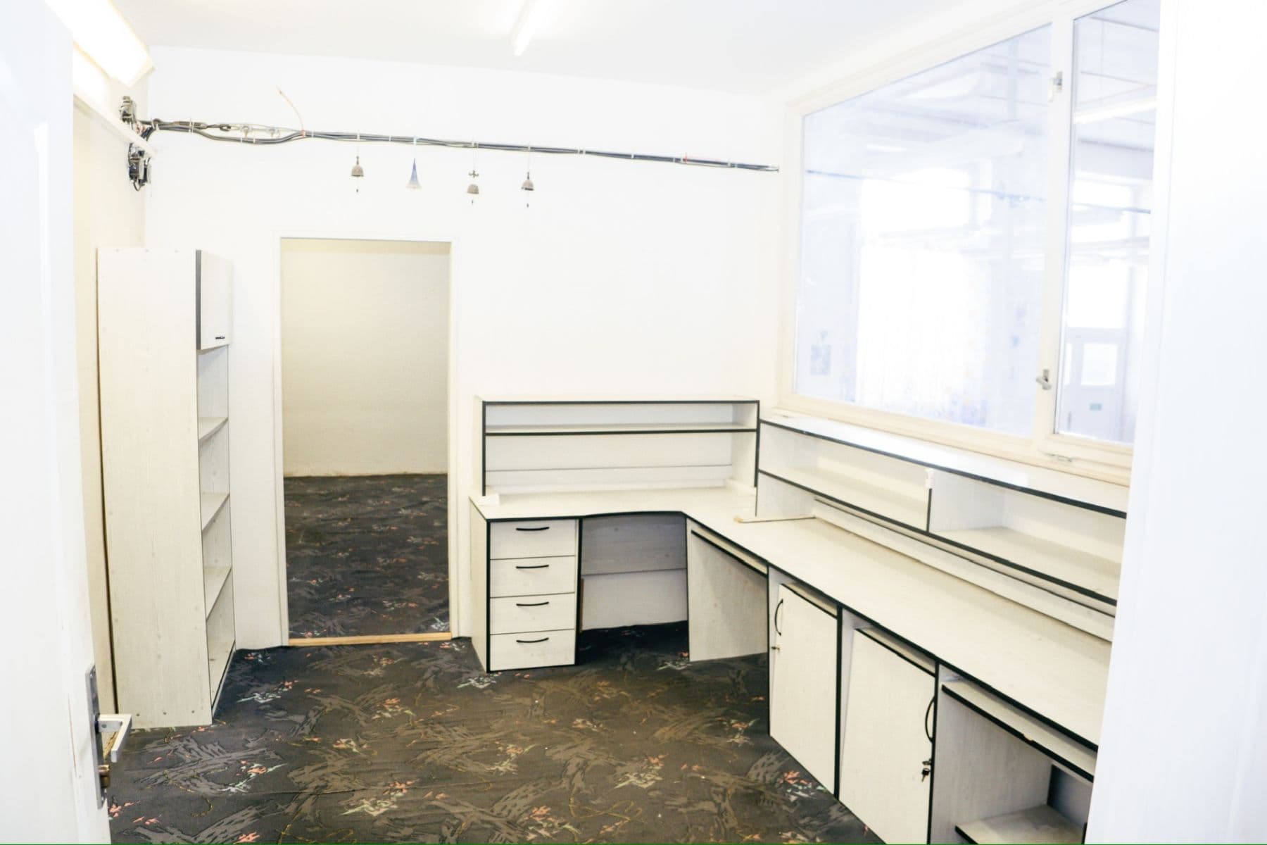 Prenájom nebytového priestoru 247 m², Hradešice, Plzeňský kraj Prenájom nebytového priestoru 247 m², Hradešice, Plzeňský kraj