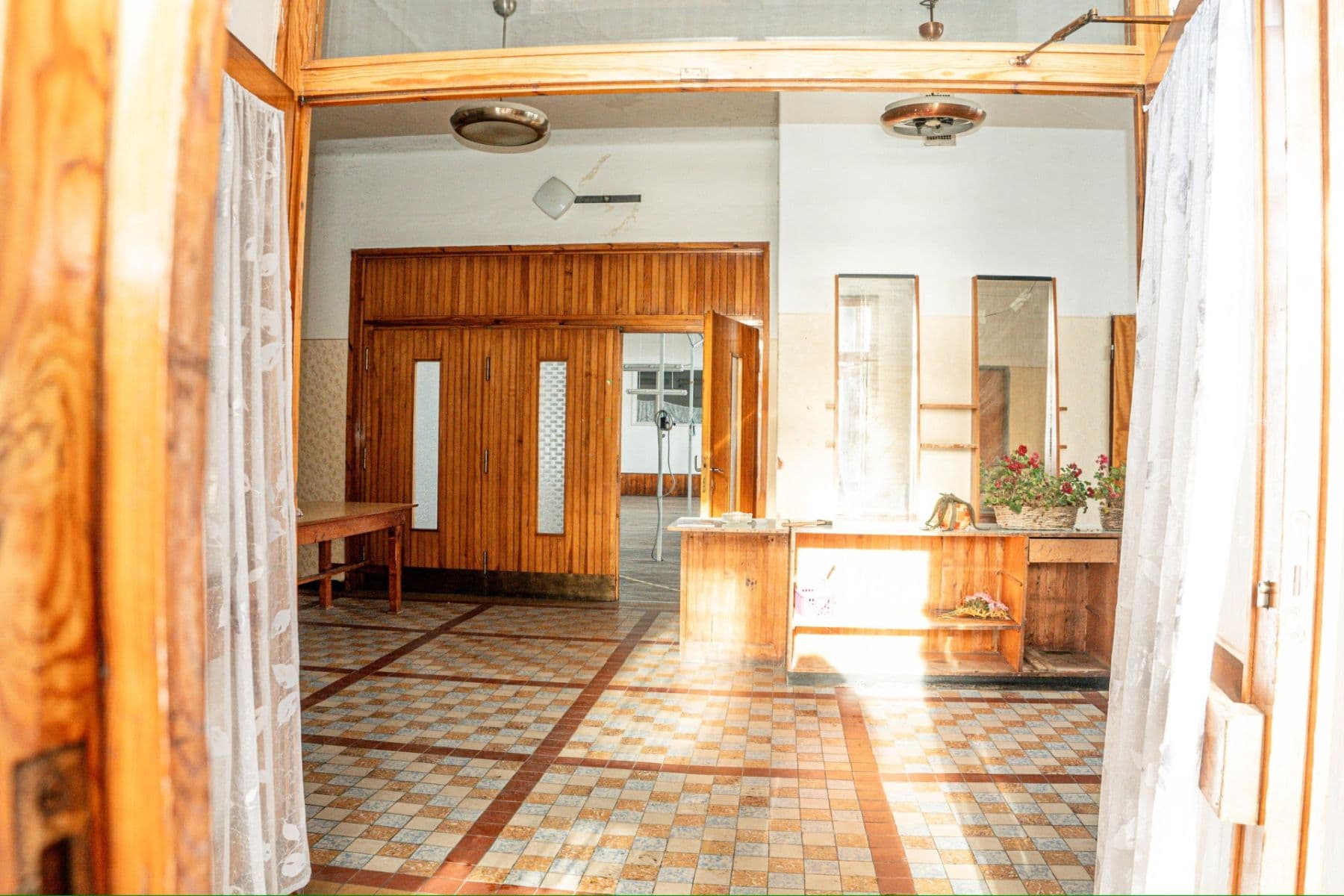 Prenájom nebytového priestoru 247 m², Hradešice, Plzeňský kraj Prenájom nebytového priestoru 247 m², Hradešice, Plzeňský kraj
