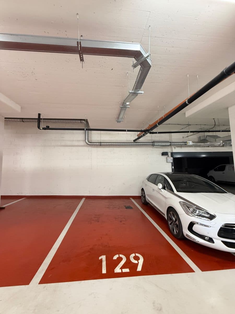 Prenájom bytu 2-izbový 50 m², Zlochova, Praha, Praha Prenájom bytu 2-izbový 50 m², Zlochova, Praha, Praha
