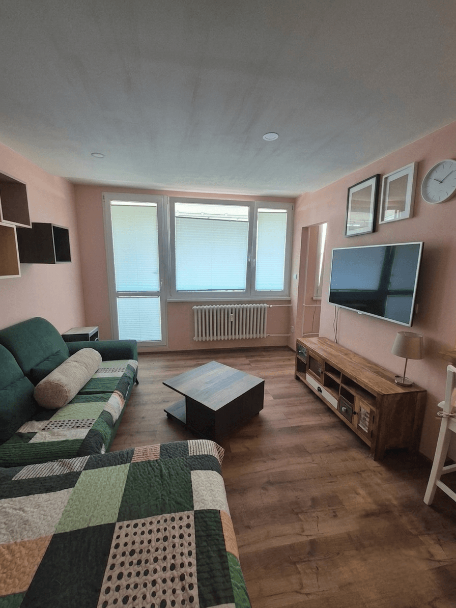 Prenájom bytu 4-izbový 78 m², Pavlíkova, Praha, Praha Prenájom bytu 4-izbový 78 m², Pavlíkova, Praha, Praha