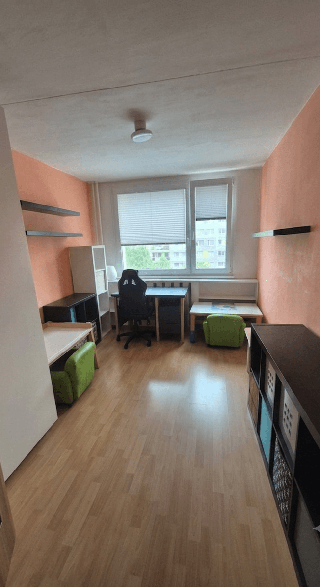 Prenájom bytu 4-izbový 78 m², Pavlíkova, Praha, Praha Prenájom bytu 4-izbový 78 m², Pavlíkova, Praha, Praha