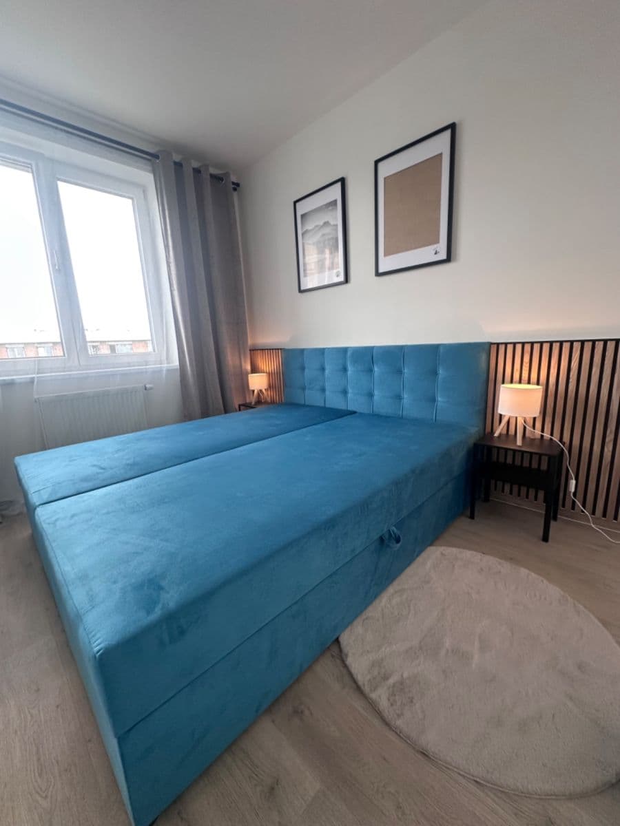 Prenájom bytu 2-izbový 40 m², Jižní náměstí, Brno, Jihomoravský kraj Prenájom bytu 2-izbový 40 m², Jižní náměstí, Brno, Jihomoravský kraj