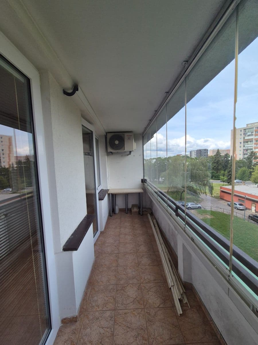 Prenájom bytu 3-izbový 69 m², Prosecká, Praha, Praha Prenájom bytu 3-izbový 69 m², Prosecká, Praha, Praha