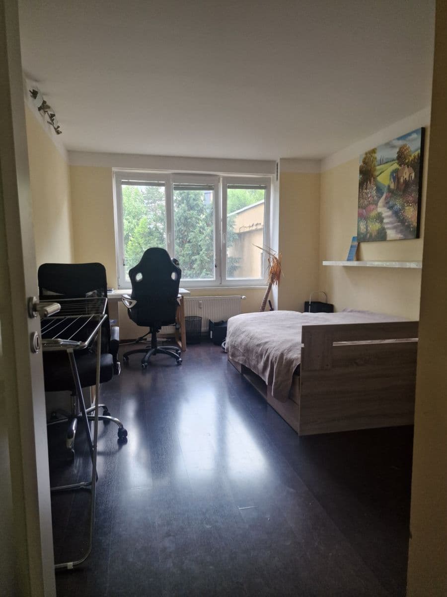 Prenájom bytu 2-izbový 54 m², Jihlavská, Praha, Praha Prenájom bytu 2-izbový 54 m², Jihlavská, Praha, Praha