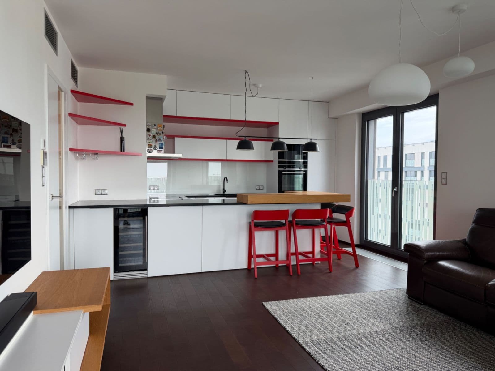 Prenájom bytu 3-izbový 83 m², Olšanská, Praha, Praha Prenájom bytu 3-izbový 83 m², Olšanská, Praha, Praha