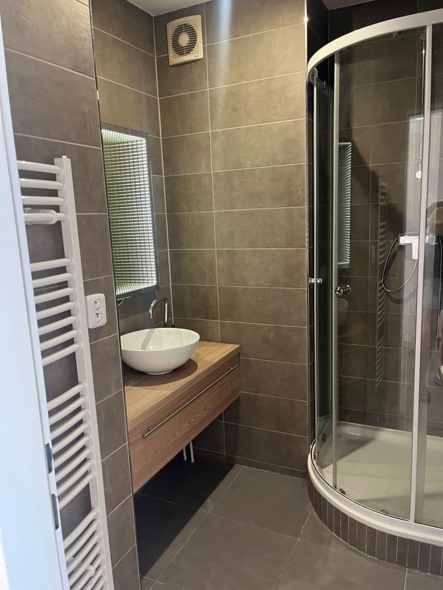 Predaj bytu 3-izbový 85 m², Jeronýmova, Liberec, Liberecký kraj Predaj bytu 3-izbový 85 m², Jeronýmova, Liberec, Liberecký kraj