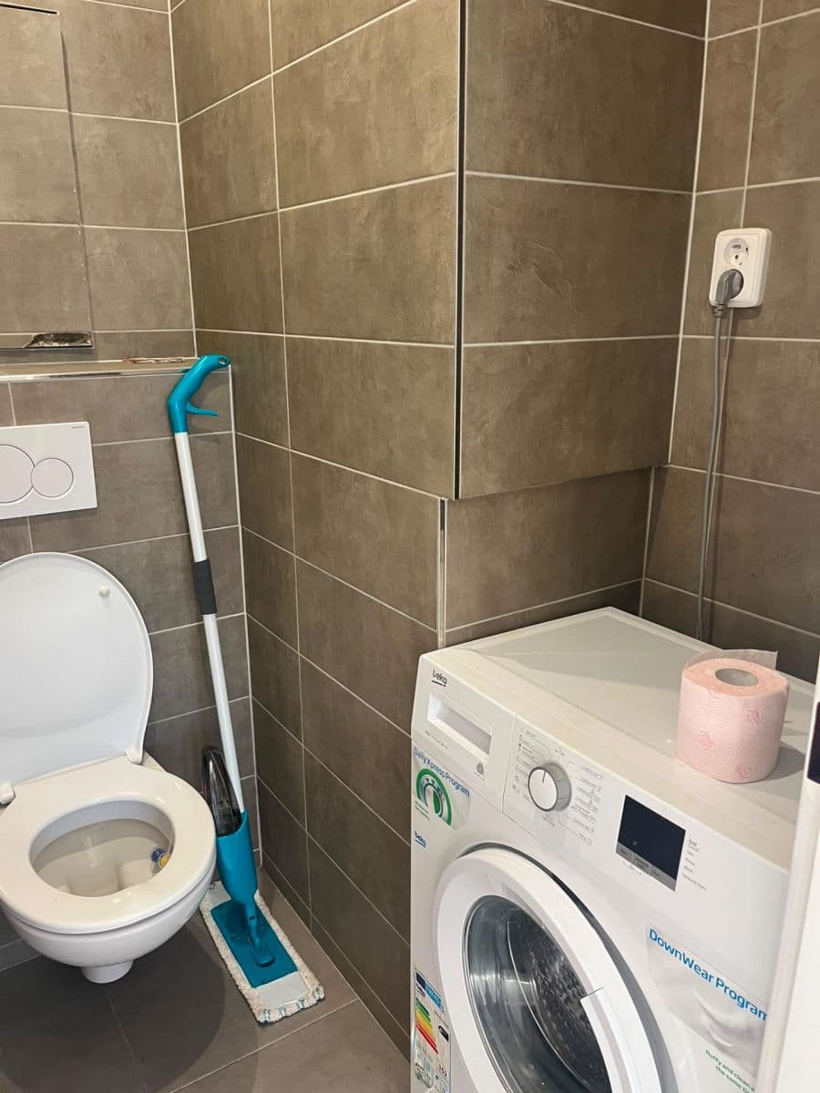 Predaj bytu 3-izbový 85 m², Jeronýmova, Liberec, Liberecký kraj Predaj bytu 3-izbový 85 m², Jeronýmova, Liberec, Liberecký kraj