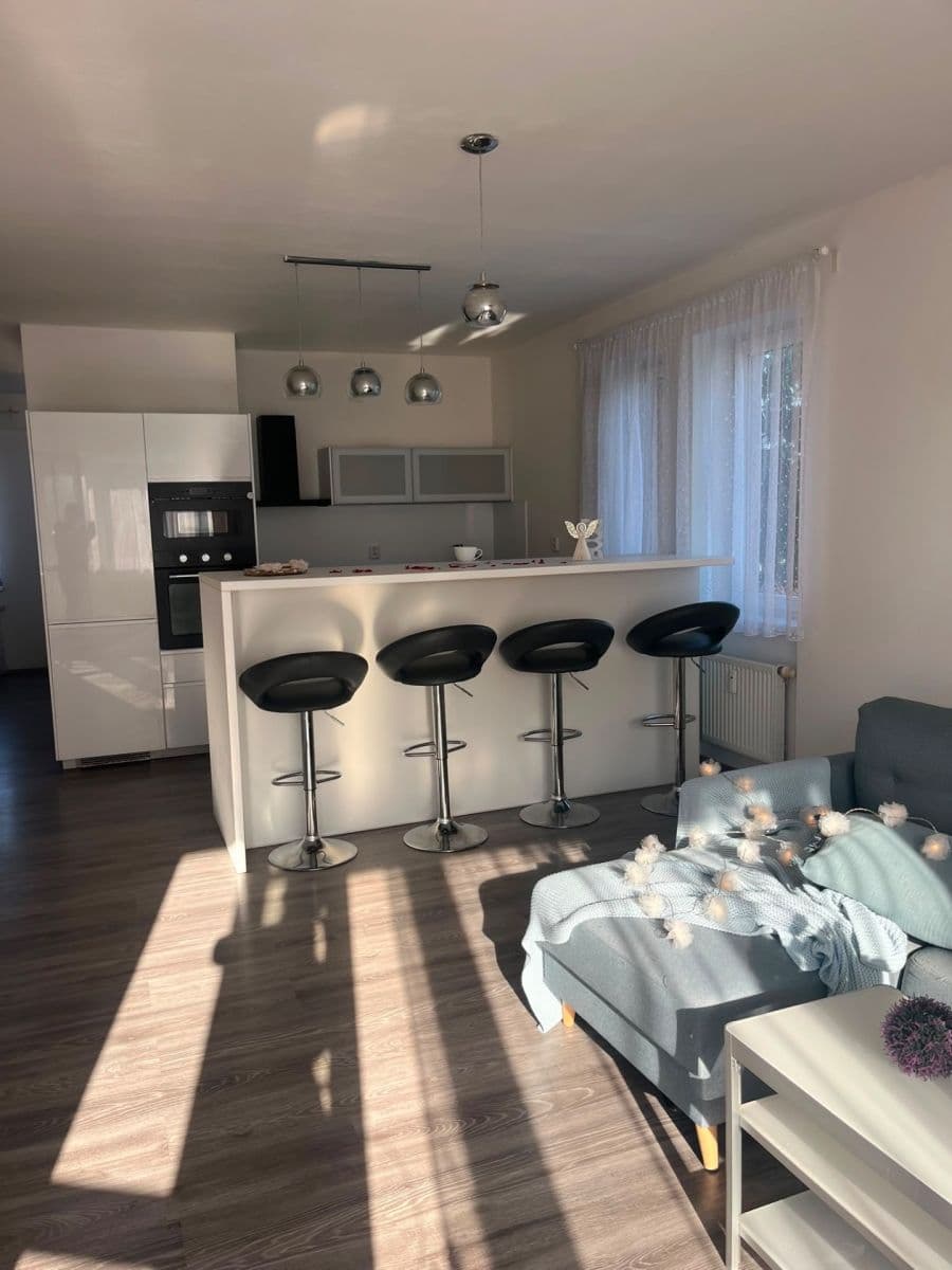 Predaj bytu 3-izbový 85 m², Jeronýmova, Liberec, Liberecký kraj Predaj bytu 3-izbový 85 m², Jeronýmova, Liberec, Liberecký kraj